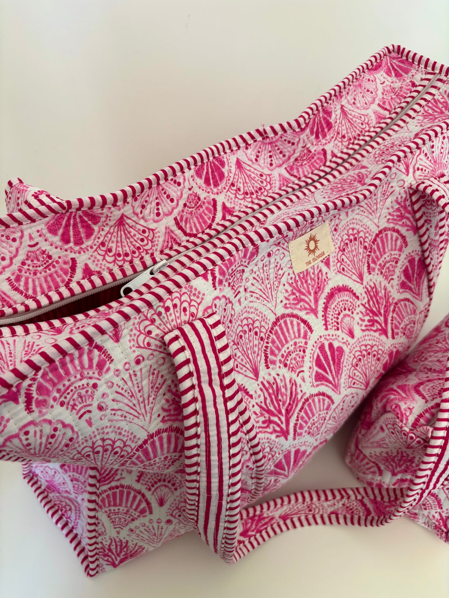 Pink Shell Quilted Tote Bag (WITH ZIP)