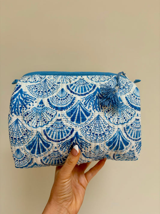 Pouches/Makeup/Wash Bags