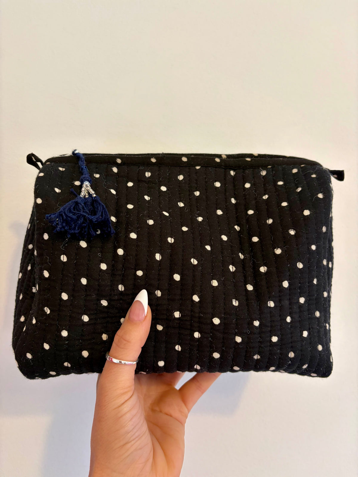 Pouches/Makeup/Wash Bags