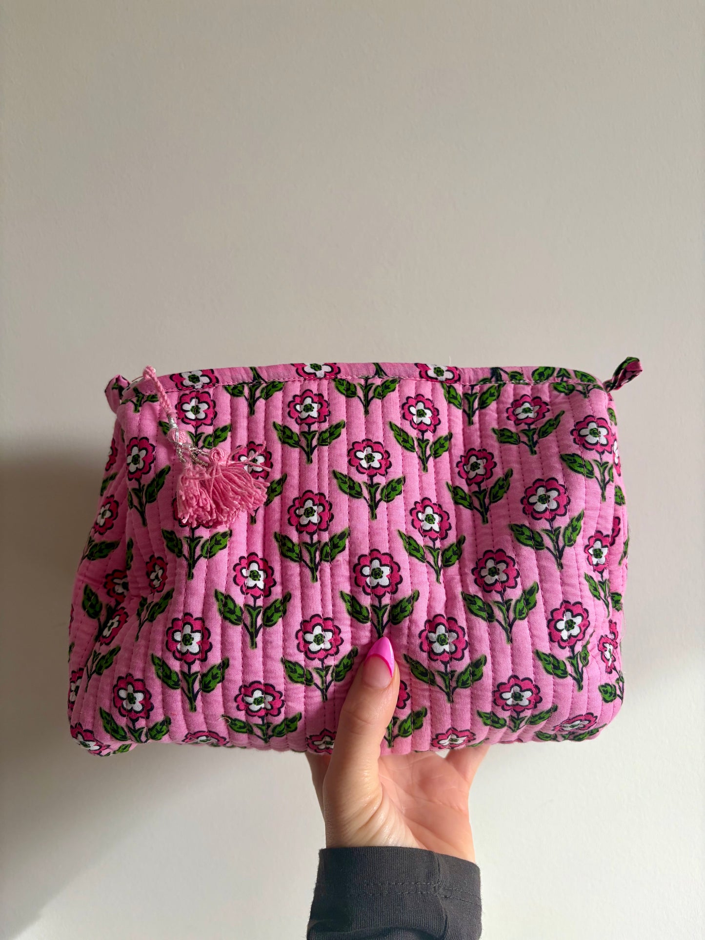 Pouches/Makeup/Wash Bags