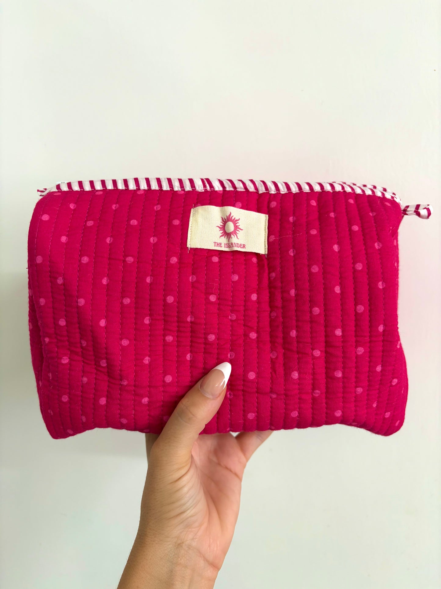 Pouches/Makeup/Wash Bags