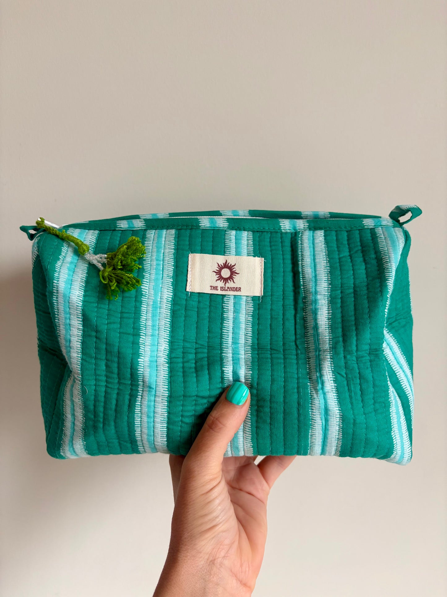 Pouches/Makeup/Wash Bags
