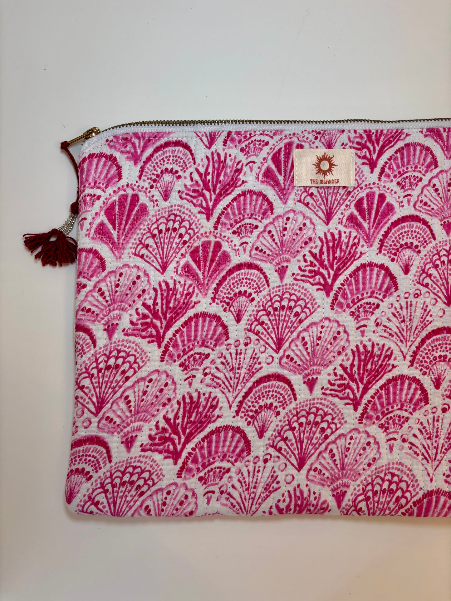 Shell Laptop Case (Blue & Pink)