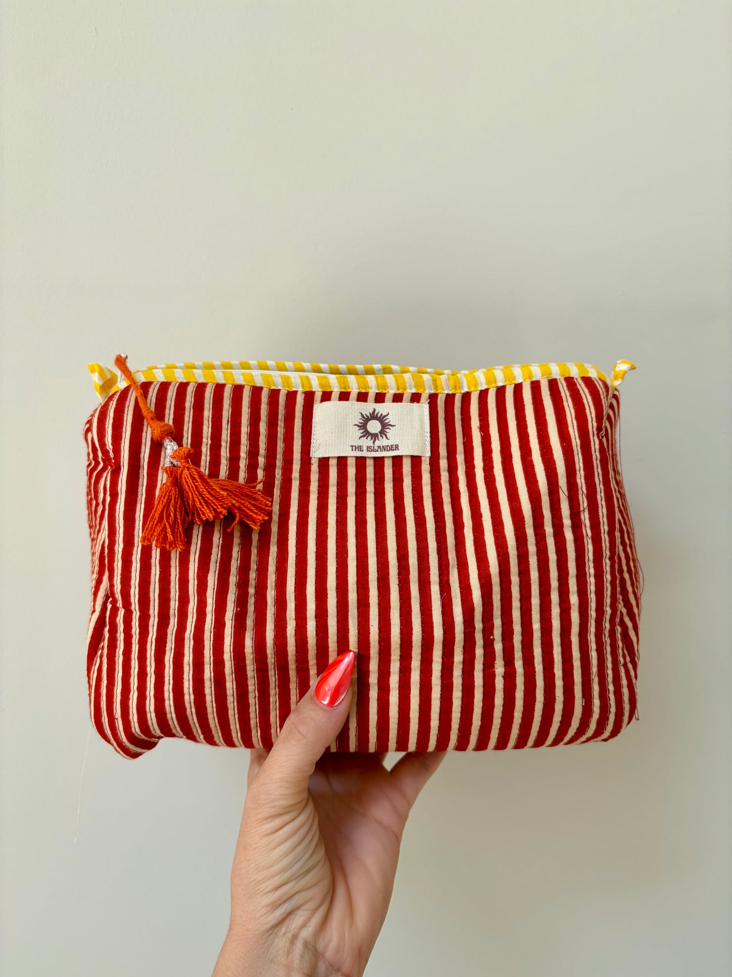 Pouches/Makeup/Wash Bags