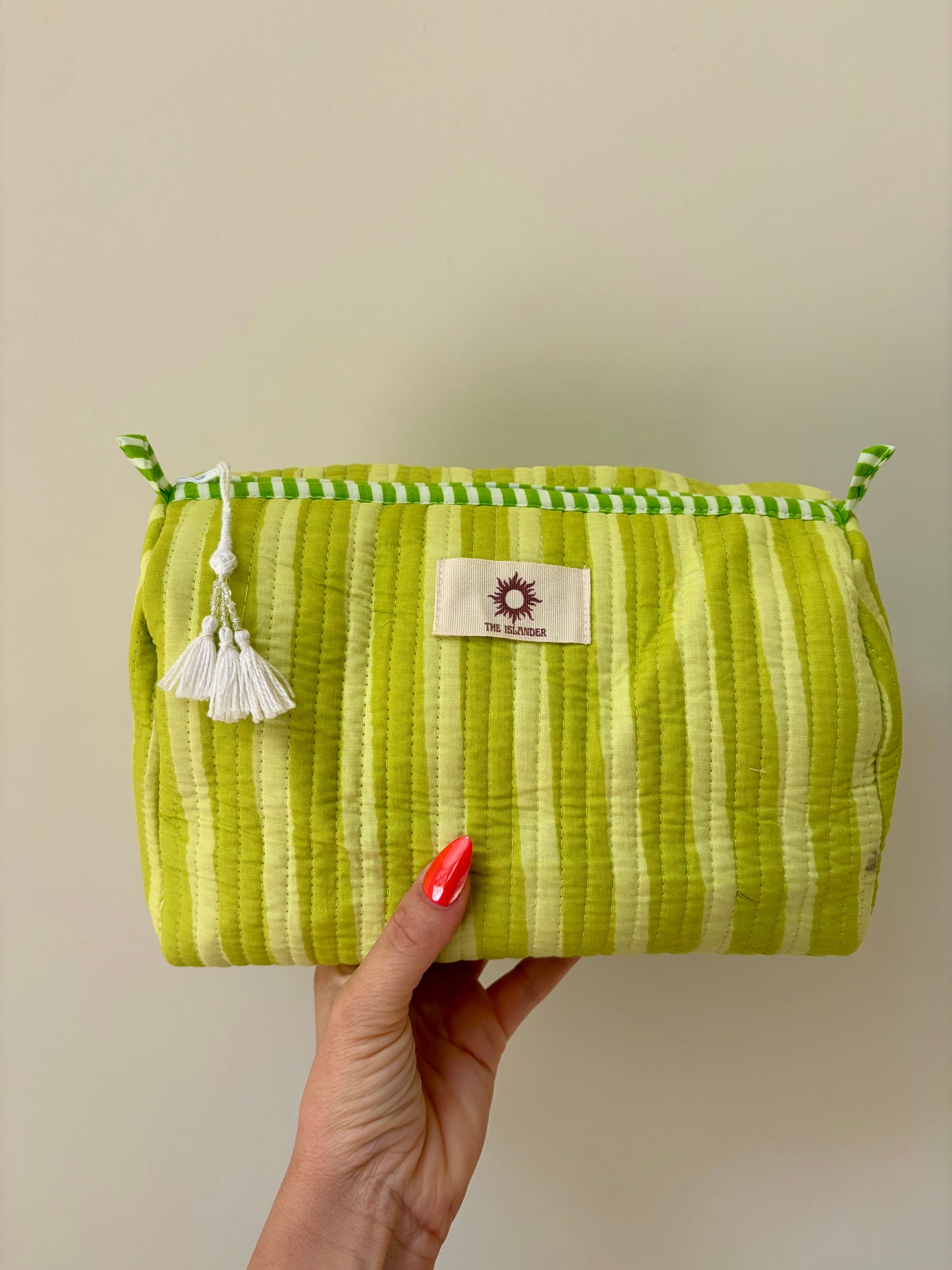 Pouches/Makeup/Wash Bags