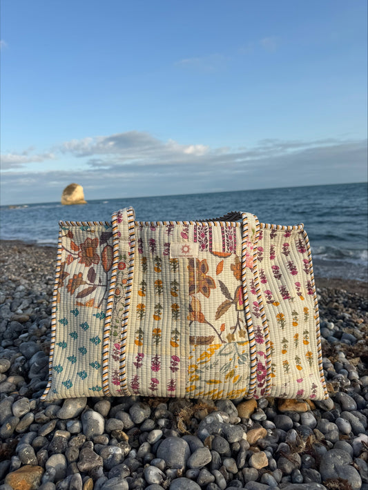 Cream Patchwork Quilted Zipped Tote Bag