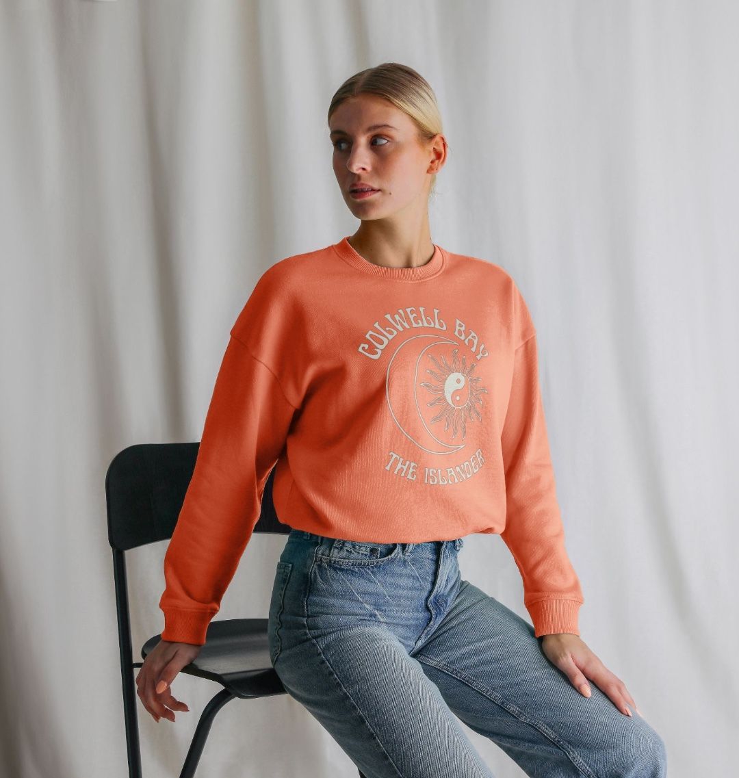 Colwell Bay - Sun and Moon - Women's oversized style sweatshirt - The Islander