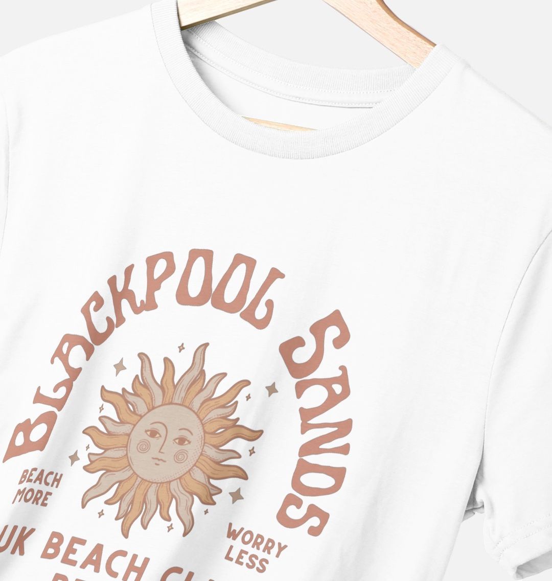 Blackpool Sands -  UK Beach Club- Devon - Unisex Tshirt - The Islander
