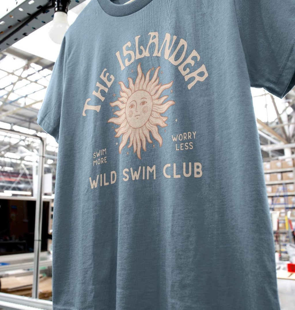 The Islander - Wild Swimming Club - Women's T shirt - Isle of Wight